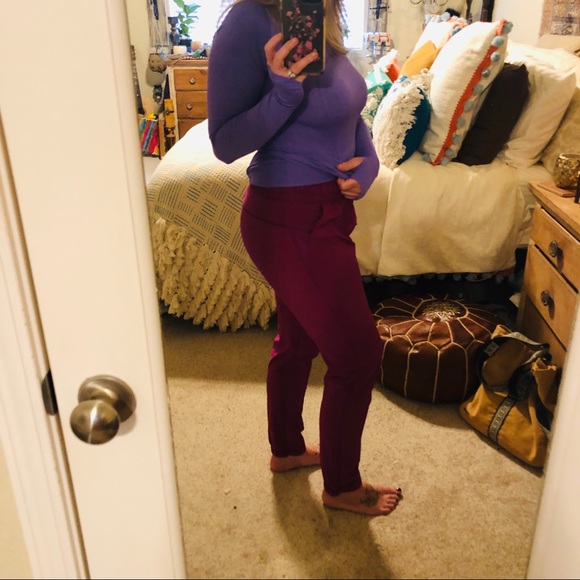 LuLuLemon Track Pants Size S Fits To Med 🔮SALE🔮 - Picture 2 of 8